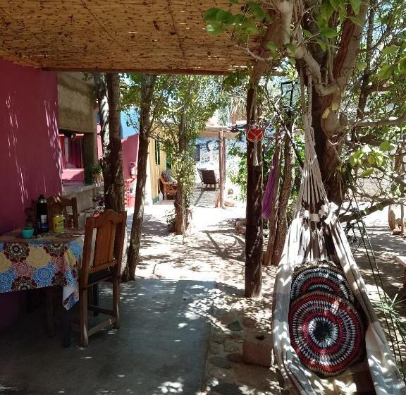 هاستل Hospedaje Familiar Raza Mistica