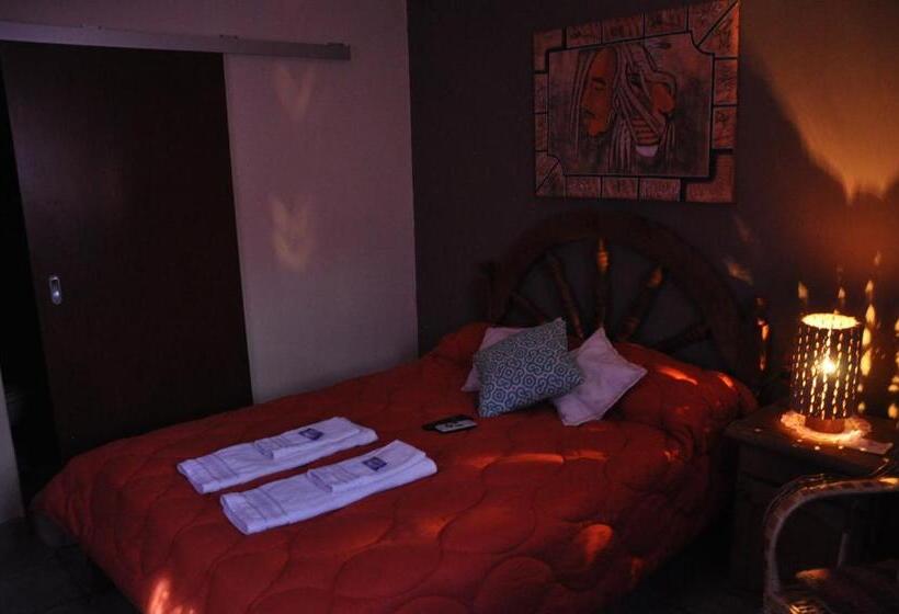 هاستل Hospedaje Familiar Raza Mistica