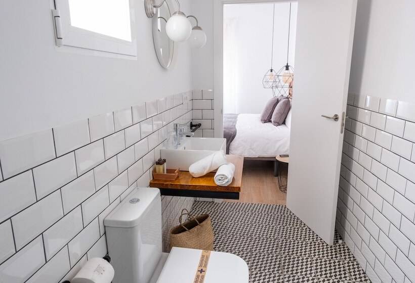 مبيت وإفطار Gomezs