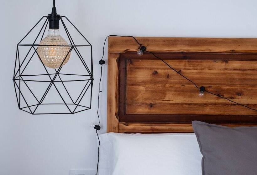 مبيت وإفطار Gomezs