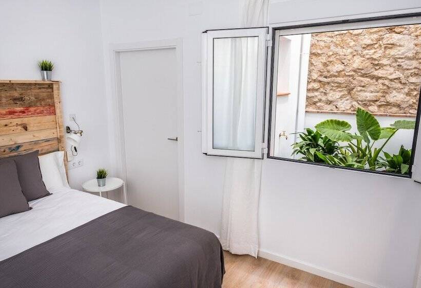 مبيت وإفطار Gomezs