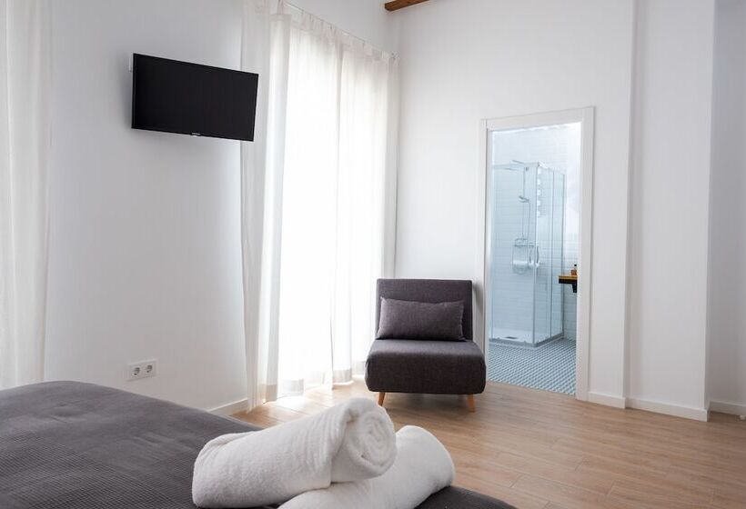 مبيت وإفطار Gomezs