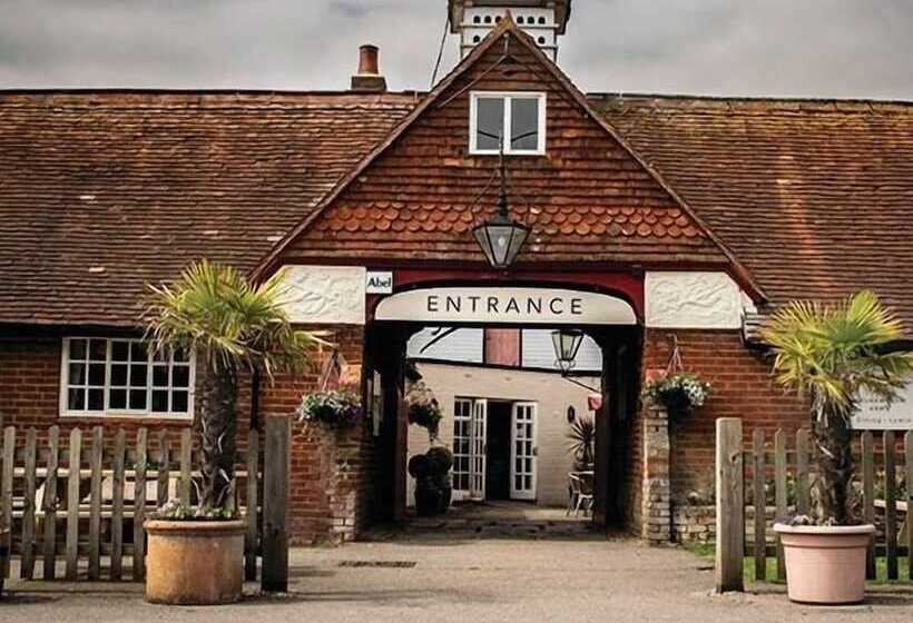 住宿加早餐 The Walhampton Arms