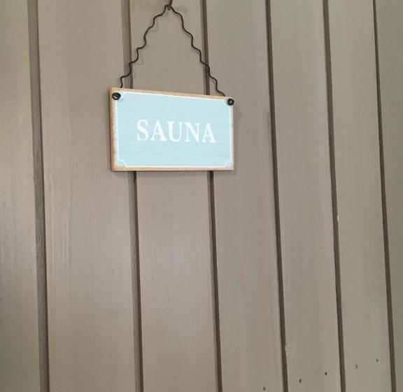 ベッドアンドブレックファースト Villa Korkatti