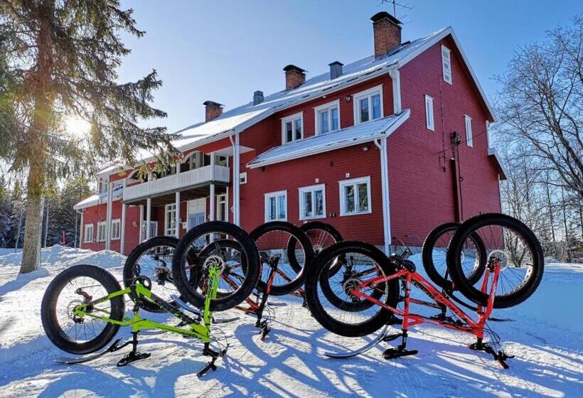 ベッドアンドブレックファースト Villa Korkatti