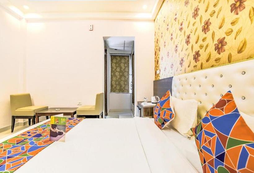 ホテル Fab Heaven Grand