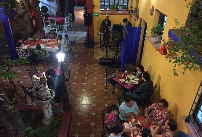 فندق Boutique El Viejo Mundo