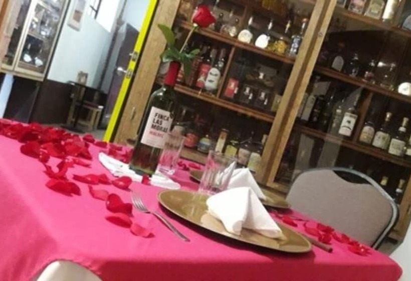 فندق Boutique El Viejo Mundo