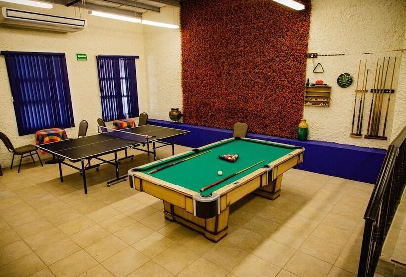 فندق Boutique El Viejo Mundo