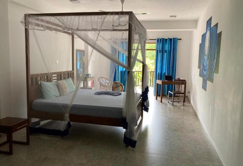 Отель Garden Villa Talalla