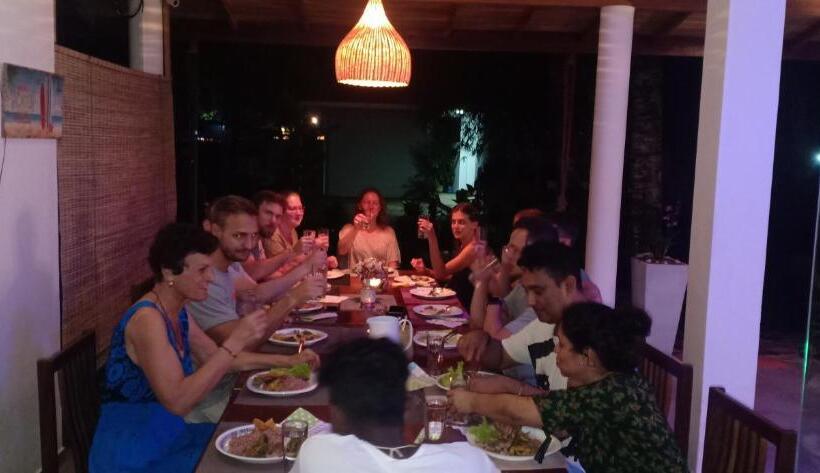 Отель Garden Villa Talalla