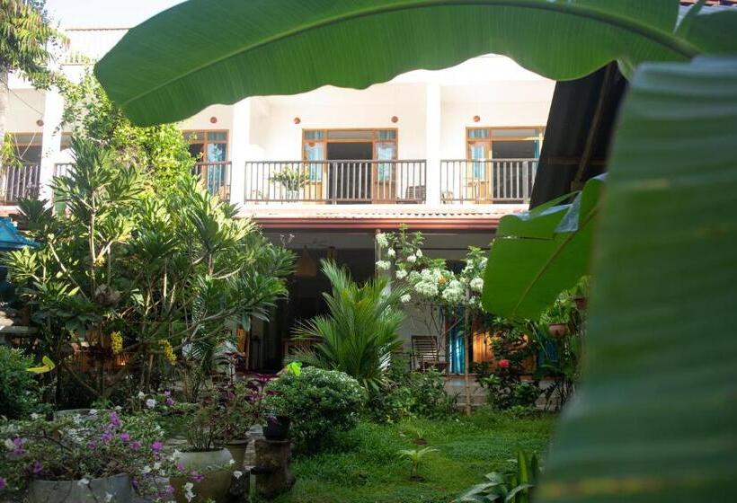 Отель Garden Villa Talalla