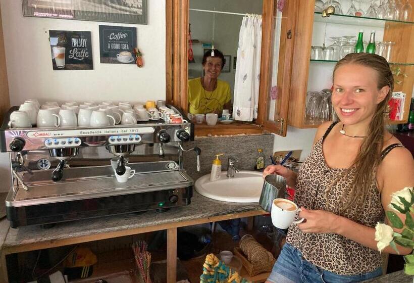 Отель Garden Villa Talalla