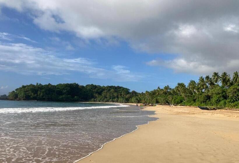 Отель Garden Villa Talalla