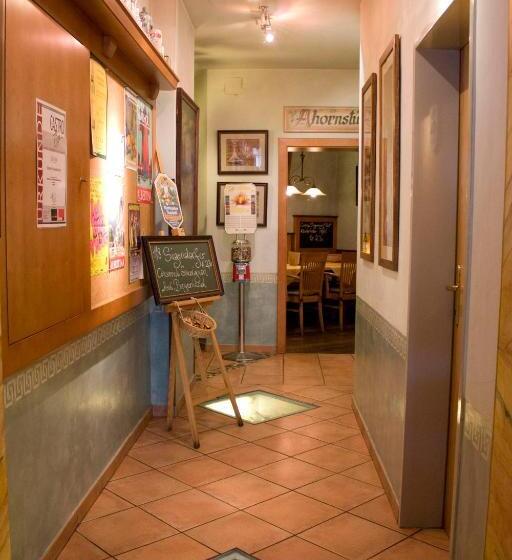 هتل Gasthof Schwabl Wirt