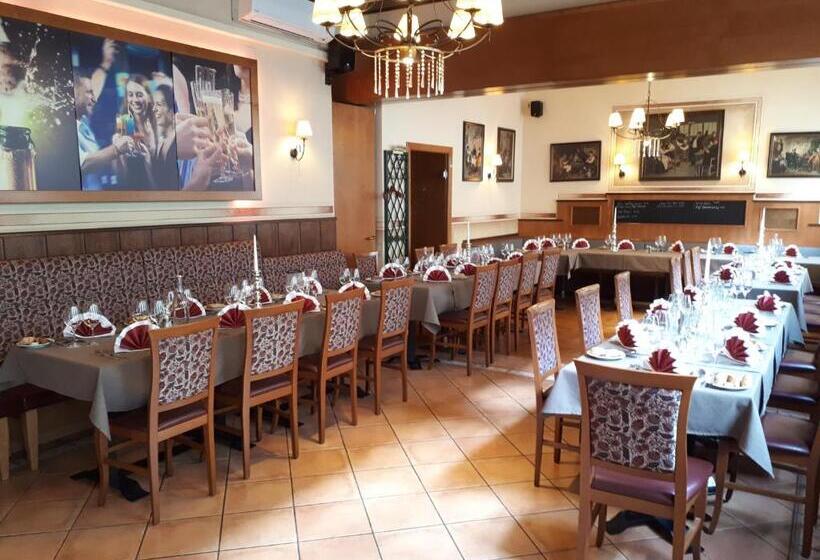 هتل Gasthof Schwabl Wirt