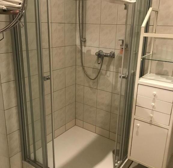 هتل Gasthof Schwabl Wirt