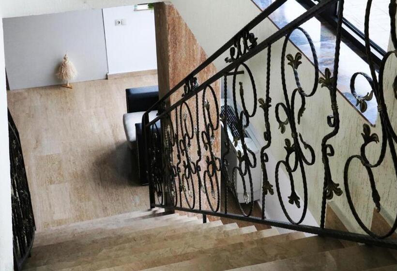 ホテル Ketino S Home