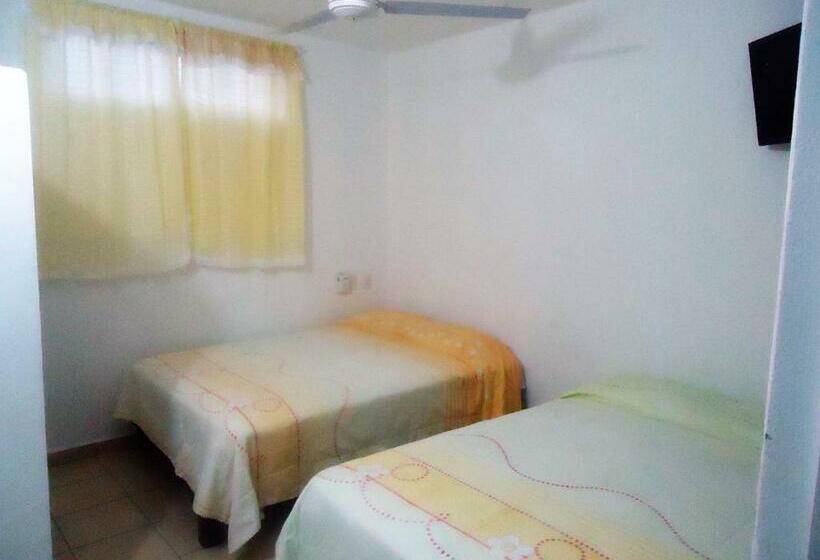 ホテル Olas Huatulco