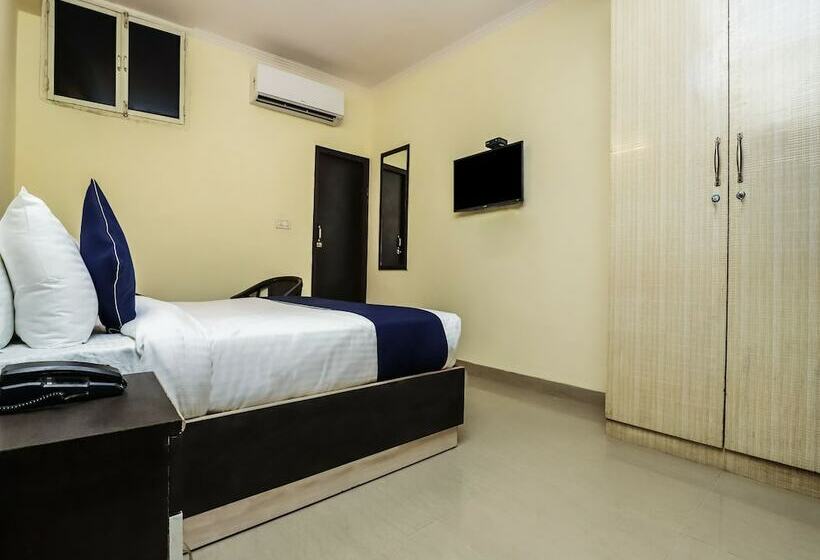 ホテル Silverkey Executive Stays 46142 Ratiram Palace