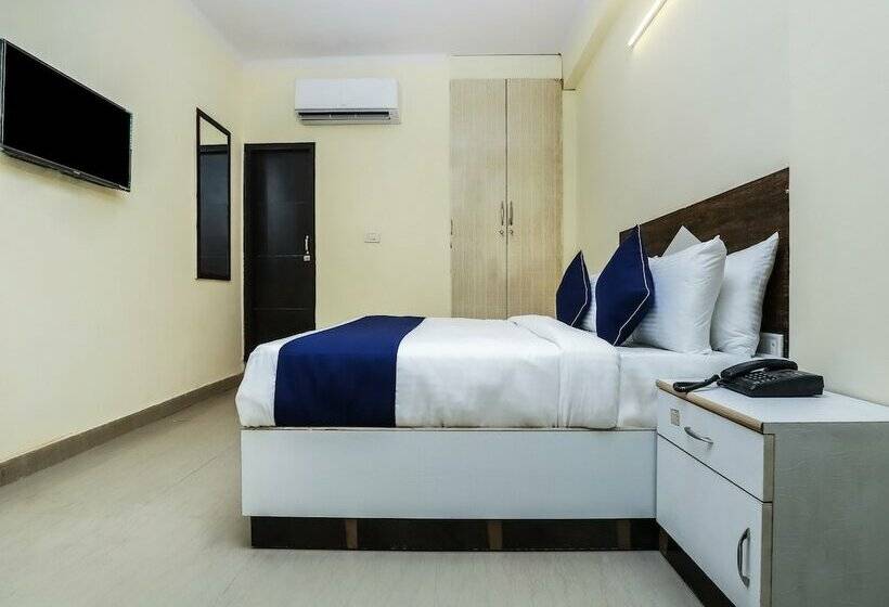 ホテル Silverkey Executive Stays 46142 Ratiram Palace