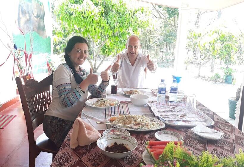 膳宿费 Abawaththa Guest House