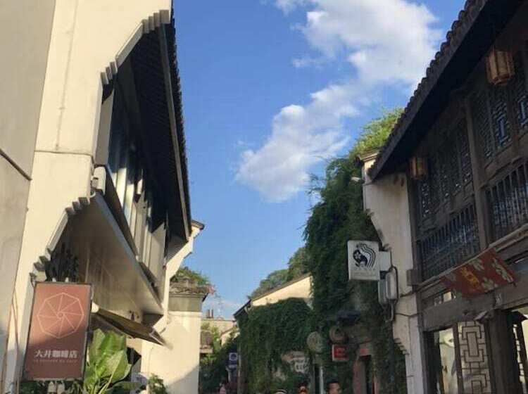 膳宿费 Cheng Zhai