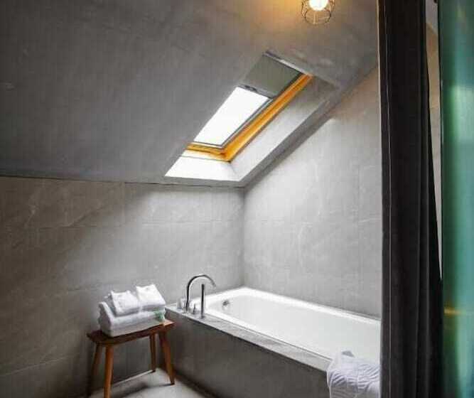 膳宿费 Cheng Zhai