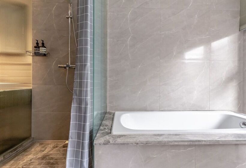 膳宿费 Cheng Zhai