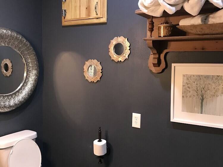 펜션 Come Friday Cottages