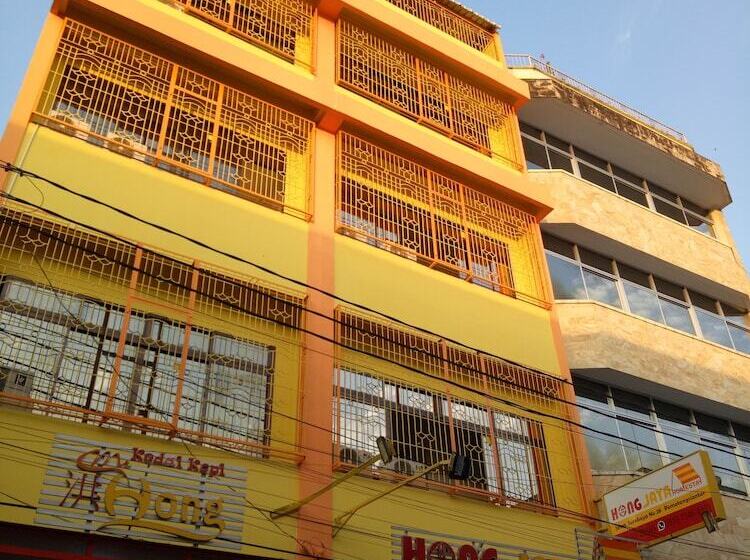 پانسیون Hong Jaya Homestay   Hostel
