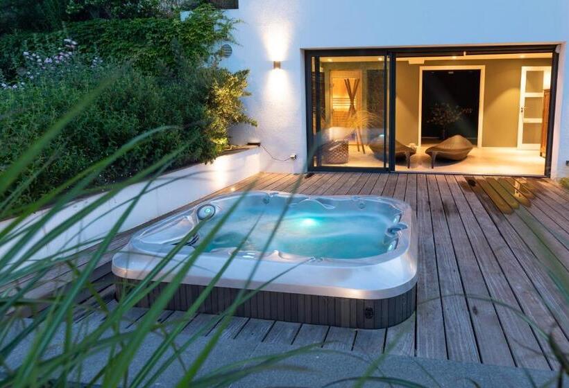 פנסיון La Villa Du Guern