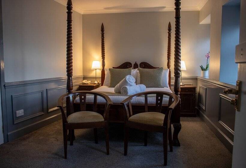 The Rosedale Hotel & Restaurant