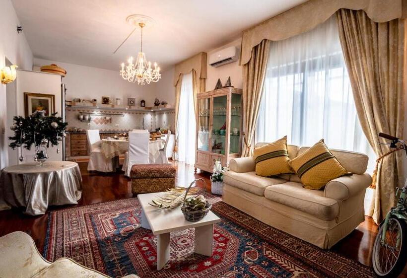 Bed and Breakfast A Due Passi Olbia