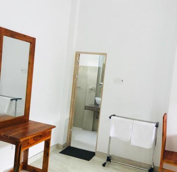 酒店 Andarawewa Nature Resort