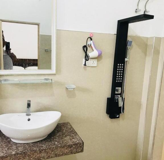 酒店 Andarawewa Nature Resort