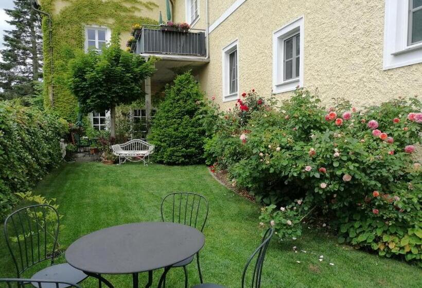 בית מלון כפרי Die Residenz