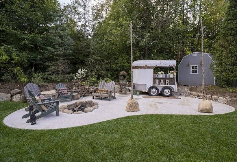 فندق Lake Placid Stagecoach Inn