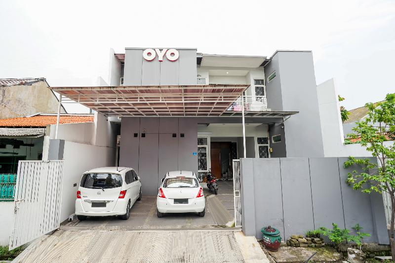 فندق Oyo 384 Omah Pitu