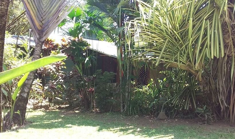 فندق صغير Playa Negra Guesthouse