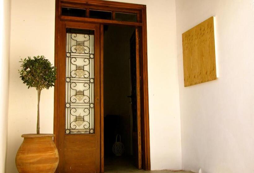 ベッドアンドブレックファースト Saint Antonio Maroni