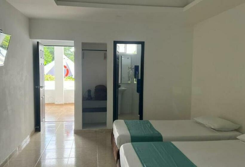 Aw Hotel Acawa Resort & Piscina