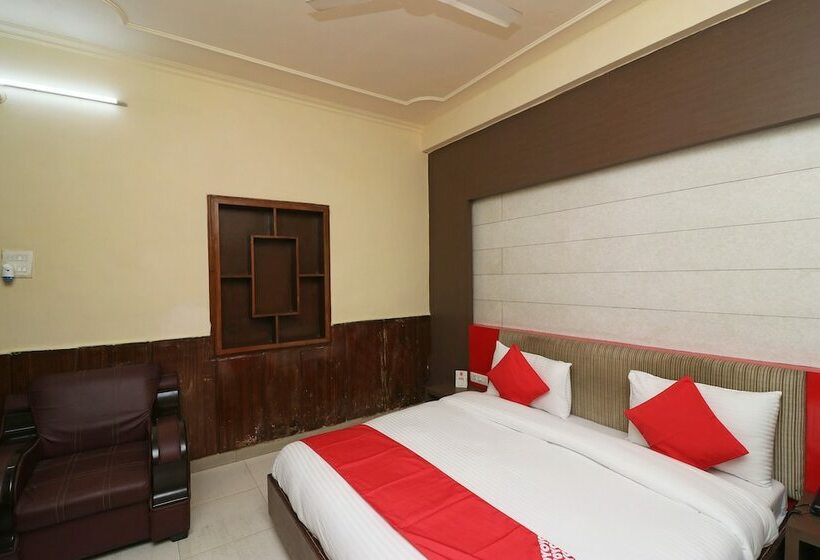 فندق Capital O 19854 Ridgewood Palace