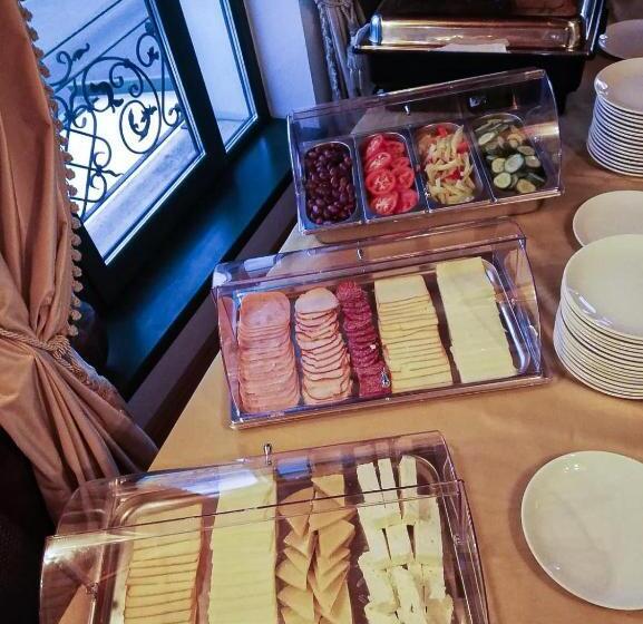 هتل Casa Comana Boutique