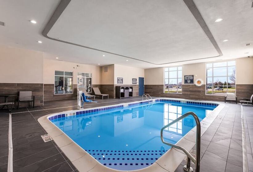 בית מלון כפרי Four Points By Sheraton Elkhart