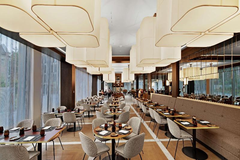 هتل Hilton Garden Inn Vilnius City Centre