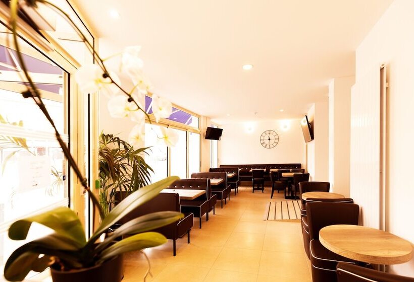 בית מלון כפרי Le Theatre