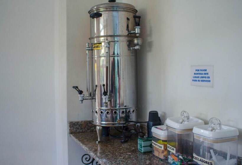 בית מלון כפרי Macedonia Plaza Medellin