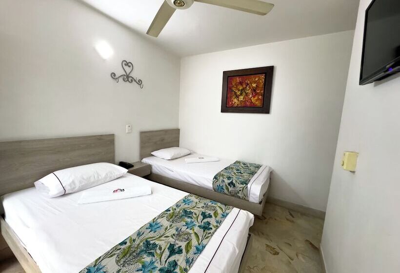 בית מלון כפרי Macedonia Plaza Medellin