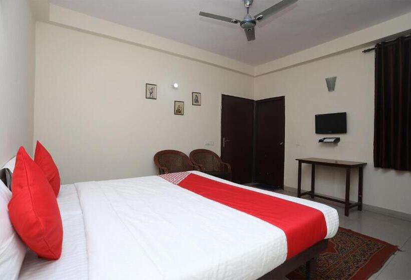 酒店 Oyo 14454 Celebration Bnb Home